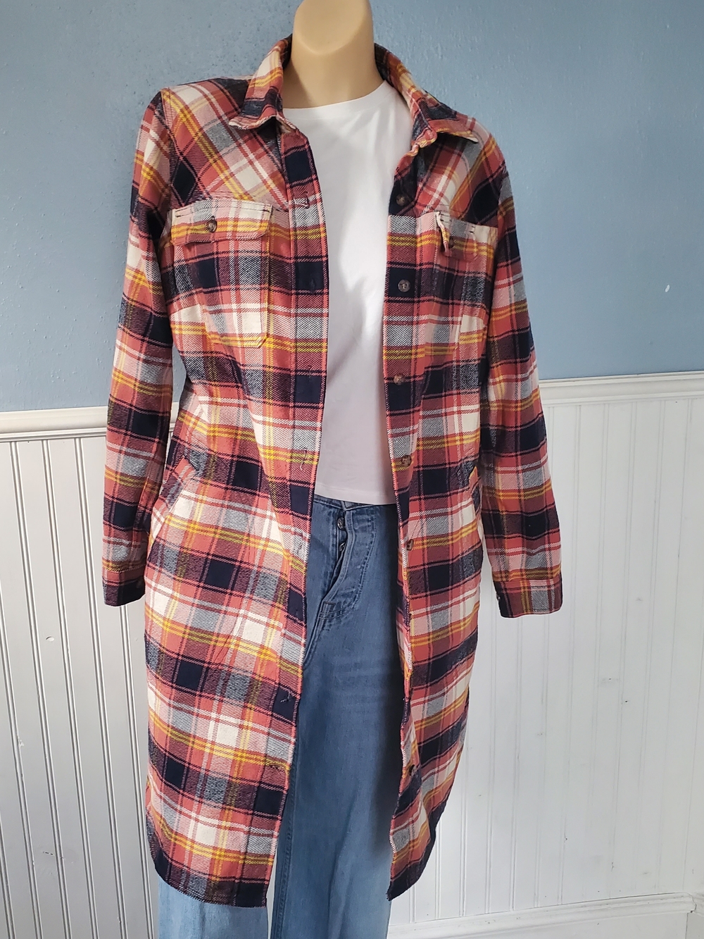 Duluth Trading Co Plaid Duster. Pink, Navy & Yellow Western Outdoor Workwear
